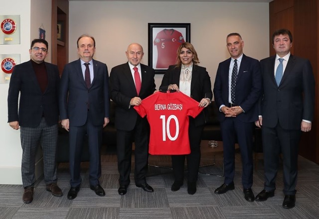 Kayserispor Başkanı Berna Gözbaşı'ndan TFF Başkanına Ziyaret