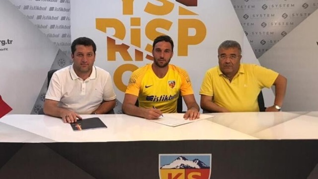 Kayserispor, Hakan Arıkan ile tekrar anlaştı.