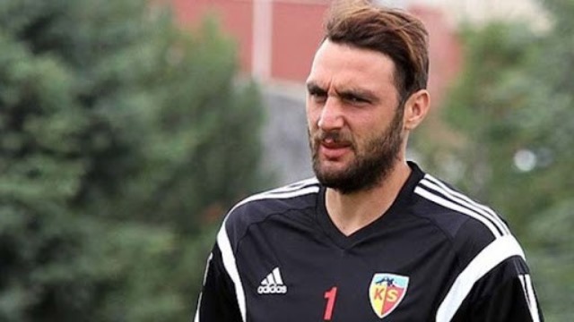 Hakan Arıkan için Galatasaray'dan Kayserispor'un talepleri var.