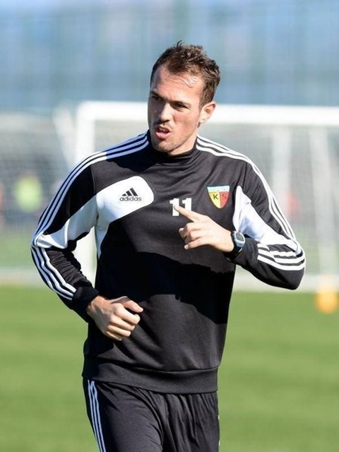 Emir Kujoviç Kayserispor'da Kaldı.