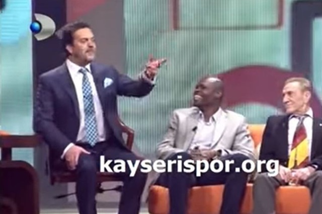 Souleymanou Beyaz Show'a Katıldı-12.03.2011