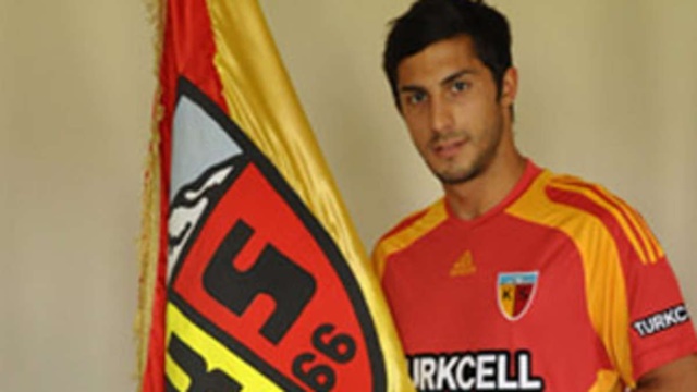 Uğur Albayrak ile 3 Yıllık Anlaşma İmzalandı.