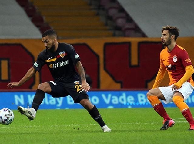 Futbol Terimleri Sözlüğü #3 Top Kapma Nedir?