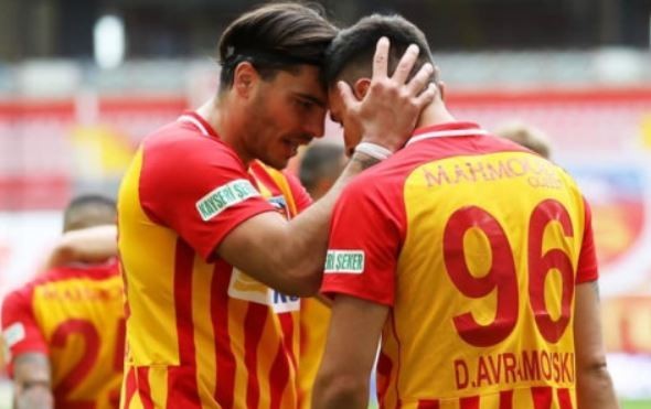 Kayserispor Karlo Muhar ile Tekrar İlgilenmeye Başladı.