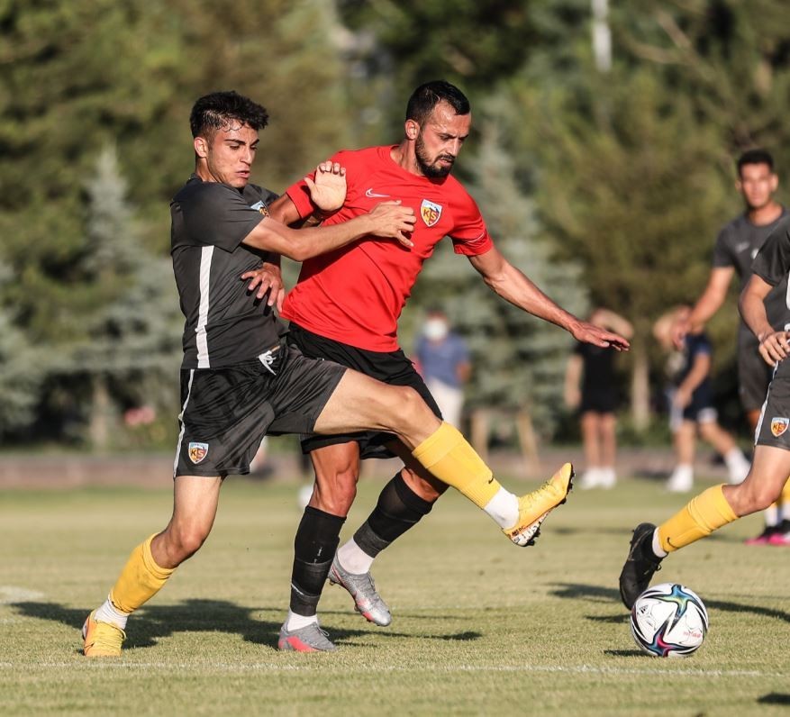2021-2022 Hazırlık Maçı: Kayserispor 6-1 Kayserispor U19