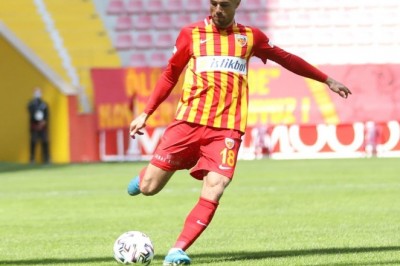 Kayserispor’da Kvrzıc ve Ali Karimi Lisansları Askıya Alındı