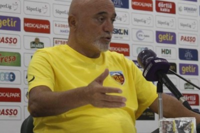Kayserispor Teknik Direktörü Hikmet Karaman, Giresunspor Maçını Değerlendirdi.
