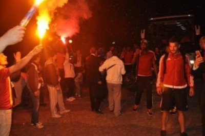 Taraftarlardan Kayserispor'a Muhteşem Karşılama