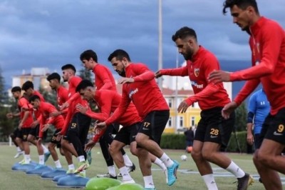 Kayserispor Sezonun ilk çalışmasını Yaptı.