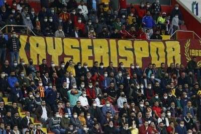 Kayserispor Kendi Sahasında oynadığı maçlara 70.602 Kişi Geldi.