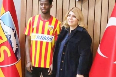 Kayserispor'dan Transfer Yasağına Jet Hızında Açıklama Geldi.