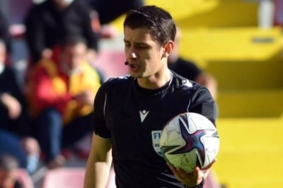 Kayserispor-Gaziantep FK maçını Halil Umut Meler Yönetecek.