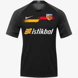 Siyah Forma