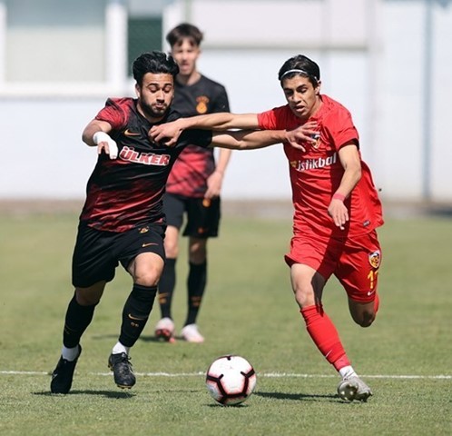 11 Numara Hayrullah Erkip (Kayserispor U19)