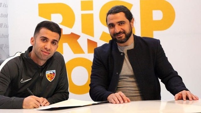 Emre Taşdemir Resmi İmzayı Attı.