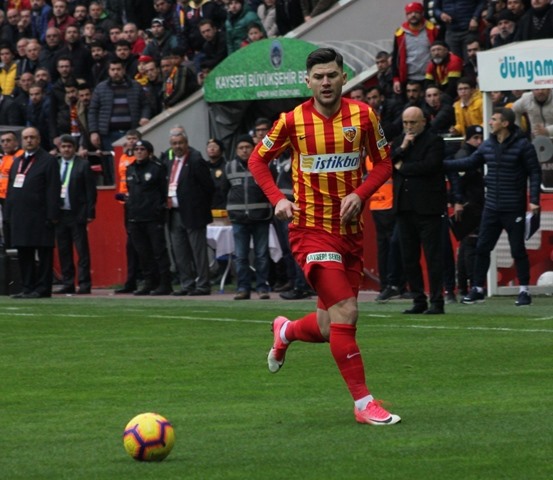 Kayserispor'lu Sapunaru, Denizlispor ile anlaştı.
