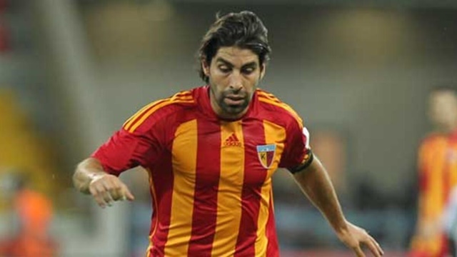 Cangele'siz Günlere Alışmaya Başladık-Ayhan Baynal