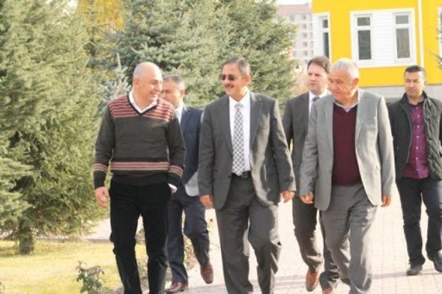 Mehmet Topuz Perşembe Günkü Kayseri’deki Toplantısını İptal Etti.