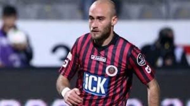 Eskişehirspor’daki Tanıdık İsimler: Ragıp Başdağ-Doğa Kaya
