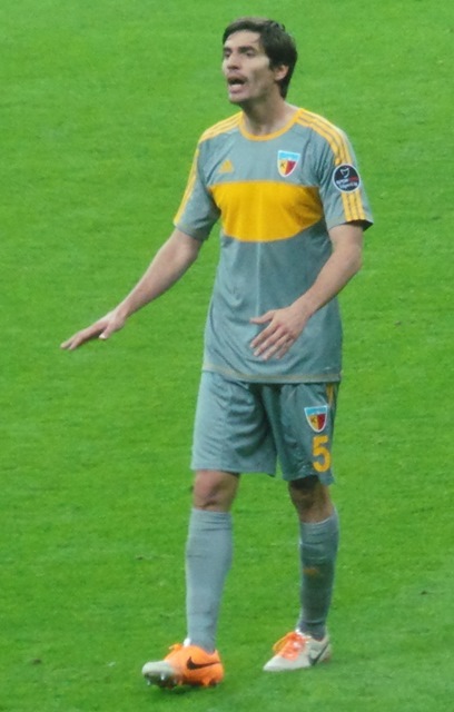 Sereno'ya Karşıyaka ve Göztepe Kancası