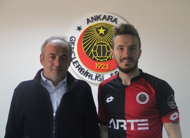 Kayserispor'lu Anıl Karaer Gençlerbirliği ile Anlaştı.