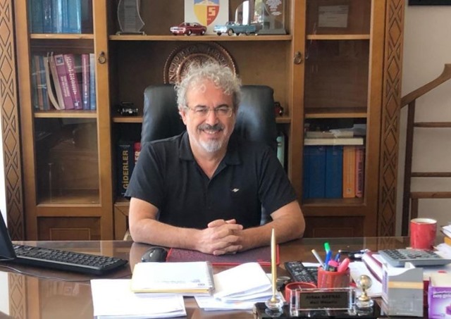 Bu galibiyet Hepimizi Kurtar dı mı?. Acaba -Ayhan Baynal