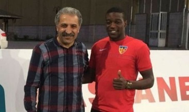 Kayserispor Mujangi Bia ile 3 Yıllık Sözleşme İmzaladı