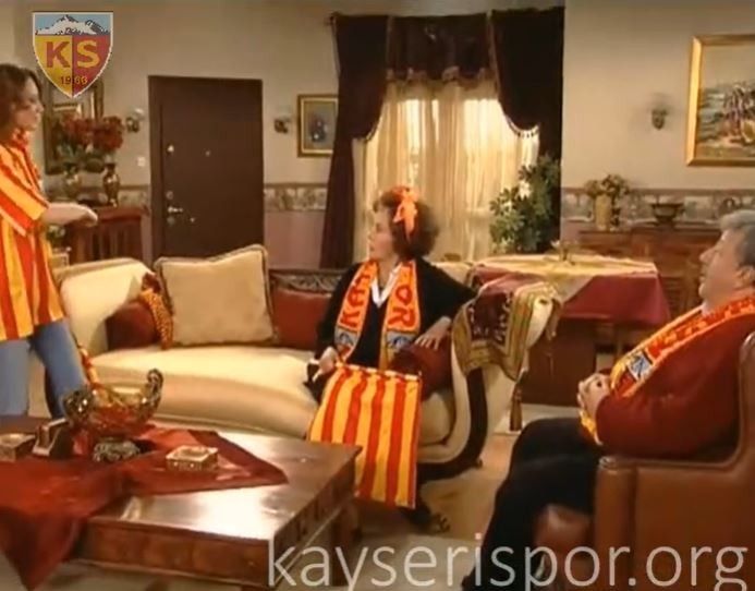Metin Akpınar Oynadığı Çat Kapı Dizisi-Kayserispor Bölümü-Video