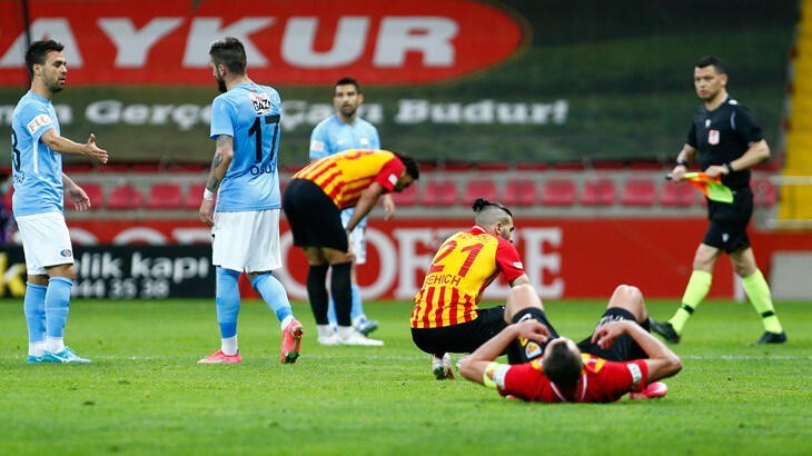 2020-2021 Süper Lig:Kayserispor 0-0 Gaziantep FK Maç Foto Galerisi.