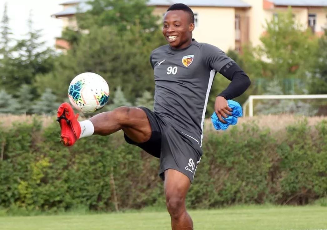 Kayserispor, Anthony Uzodimma'yı Giresunspor'a Kiralık Gönderdi.