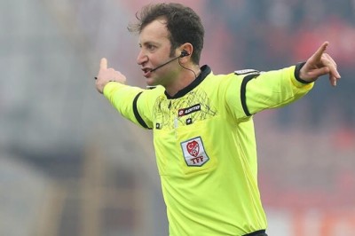 Kayserispor-Kasımpaşa Maçını Yasin Kol Yönetecek.