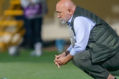 Kayserispor Teknik Direktörü Hikmet Karaman 