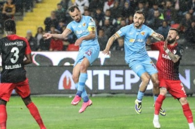 2021-2022 Süper Lig: Gaziantep FK-Kayserispor Maçının Foto Galerisi