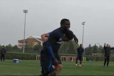 Kayserispor'da Eğlenceli Şut Antrenmanından Enterasan Görüntüler.