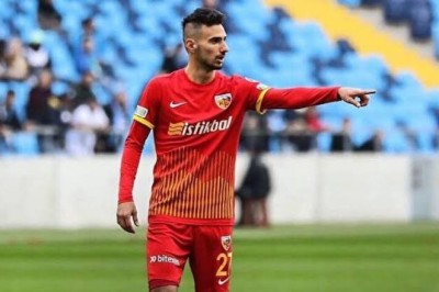 Onur Bulut Sözleşme Yenilemek İstemiyor.