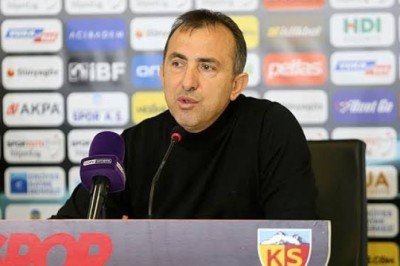 Kayserispor'un Yeni Hocası Recep Uçar Oldu. Taraflar 2 Yıllık Anlaşmaya Vardı.