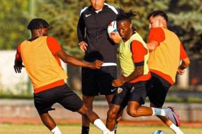 Kayserispor'da Antrenman Günlüğü 06.07.2024