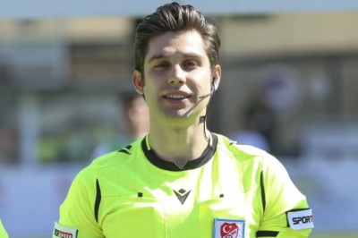 Trabzonspor-Kayserispor Maçını Mehmet Türkmen Yönetecek.