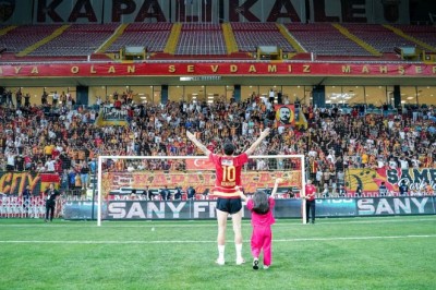 Kayserispor Taraftarı Zirve Takibinde: 15 Bin 619 Kişi Tribünde Maçı İzledi.