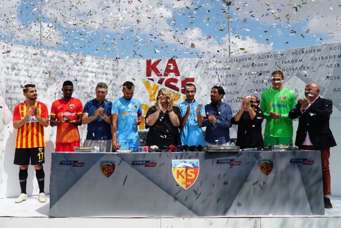 Kayserispor'un Yeni Sezon 2021-2022 Formaları | KAYSERİSPOR.ORG